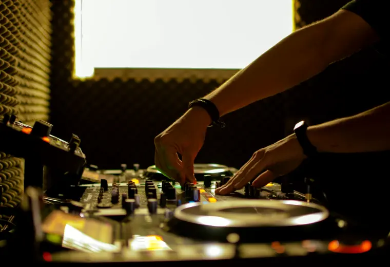 Audio Sync and Mixing Workflows